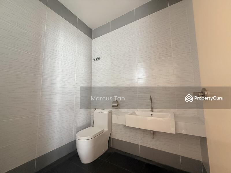 Untuk Dijual - Link Bungalow at Alam Nusantara, 45x95, 7 Rooms Linked Bungalow